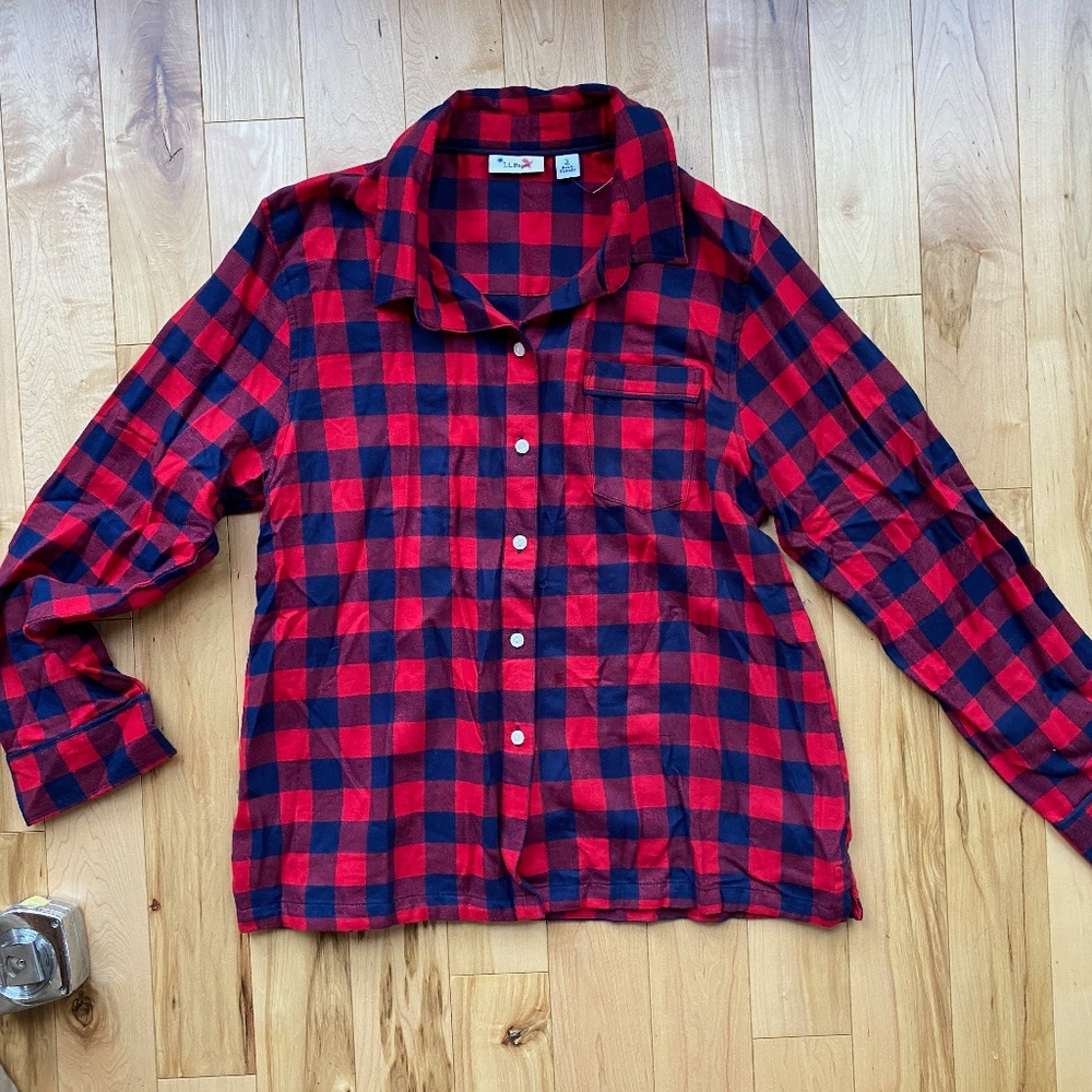 NWOT LL Bean flannel top‎